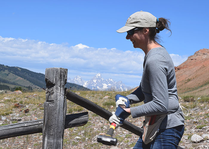 Volunteer for Crystal Creek Fence Project August 6th